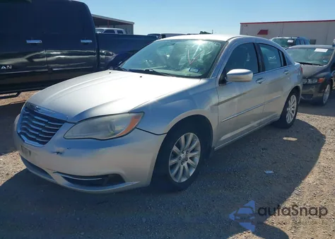 2012 Chrysler 200 Touring z USA, uszkodzony, nr VIN 1C3CCBBGXCN321632